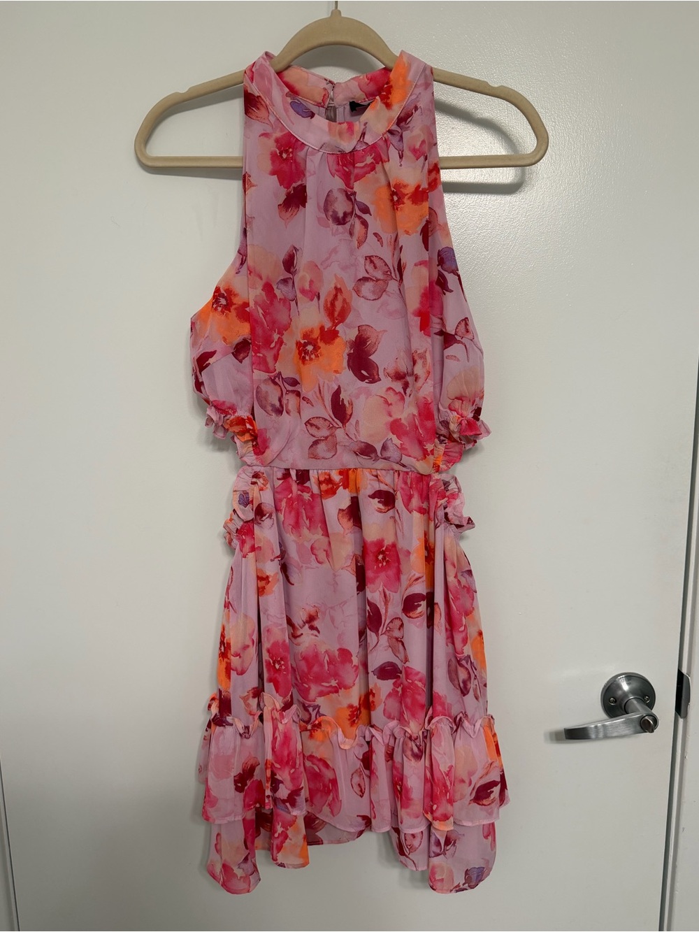 Luluβs womenβs Pink Floral Halter Dress